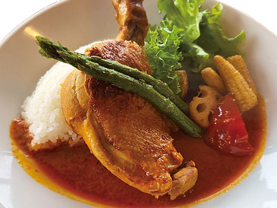 チキンレッグのタイカレー