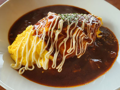 オムライス飛騨牛ハッシュドビーフ